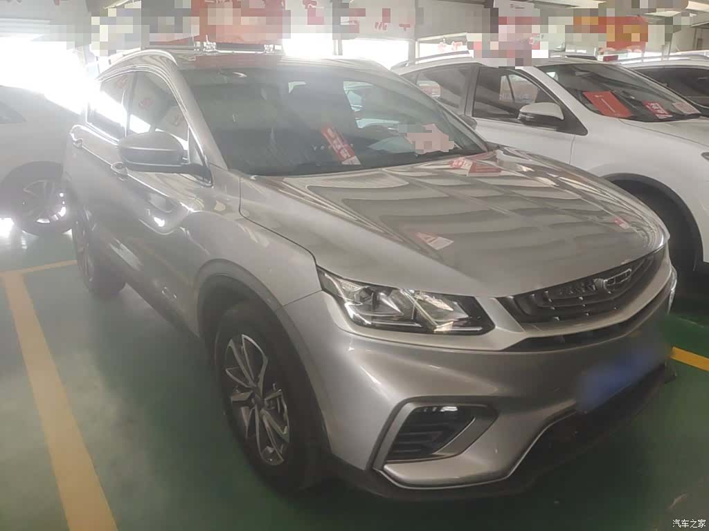 Geely Coolray, 2021 4