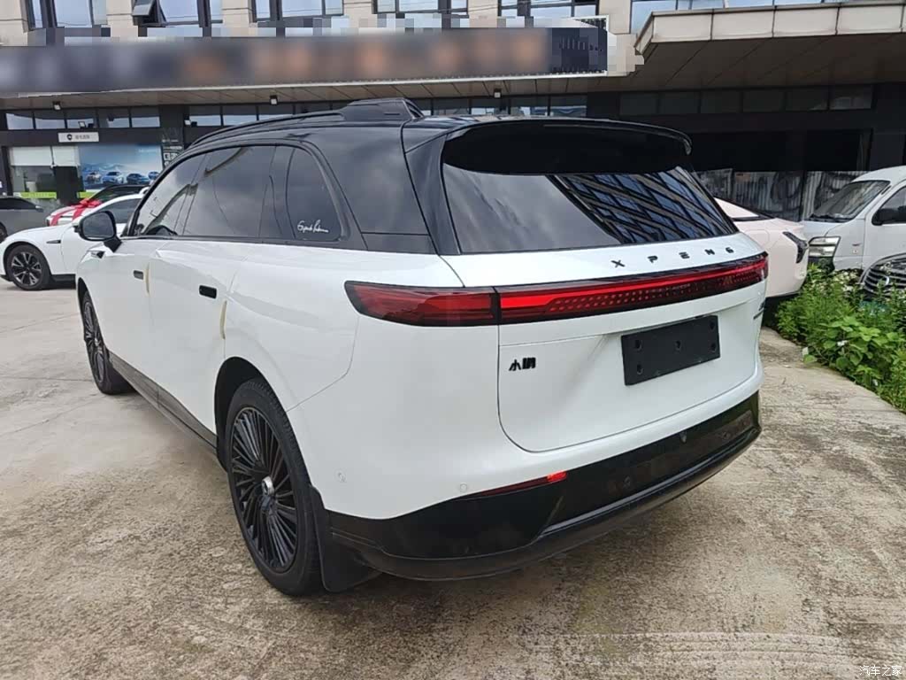 Xpeng G9, 2024 все фото