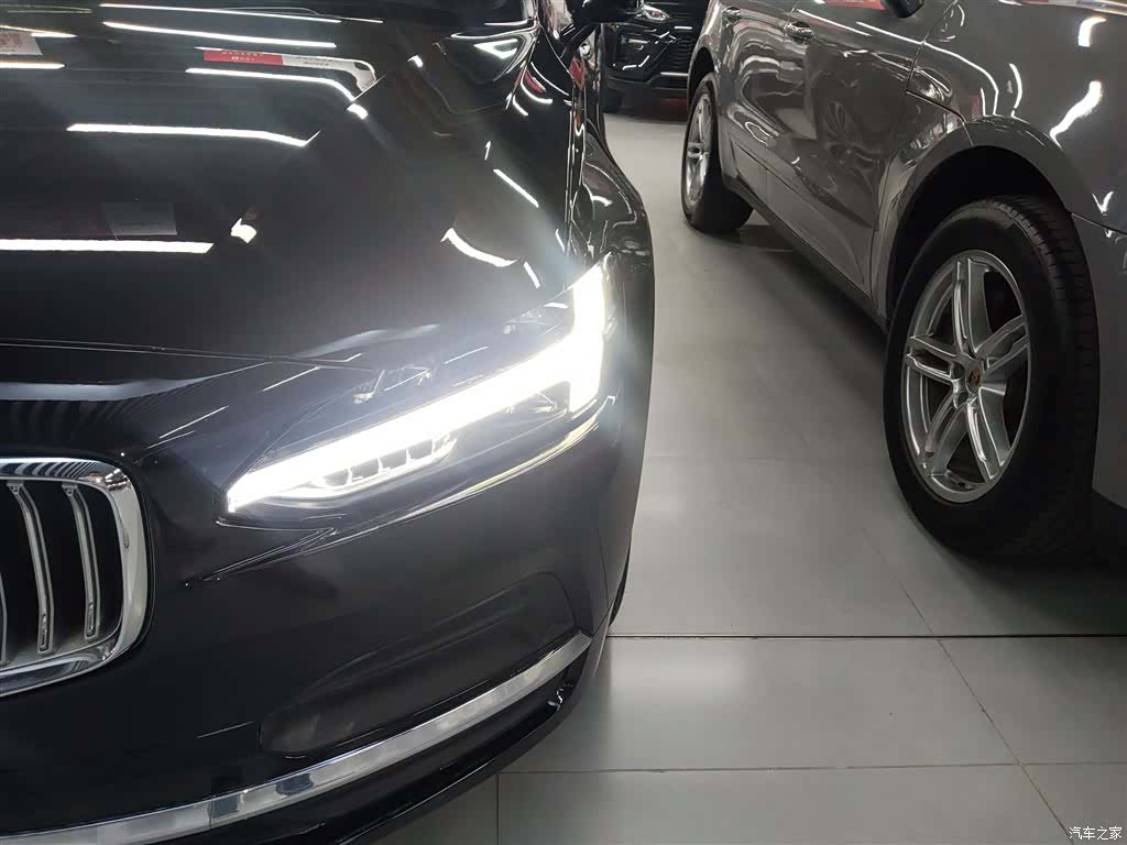 Volvo S90, 2022 24