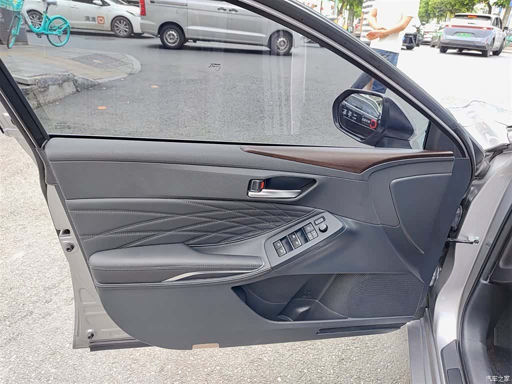 Toyota Avalon, 2019 6
