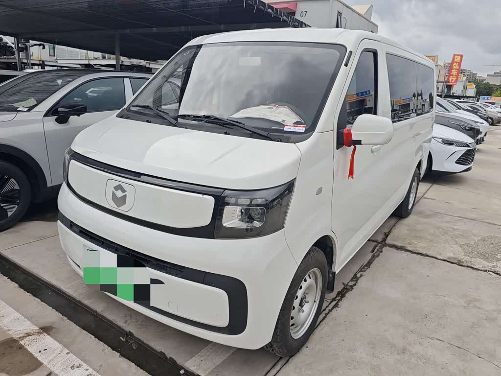 Changan EM80