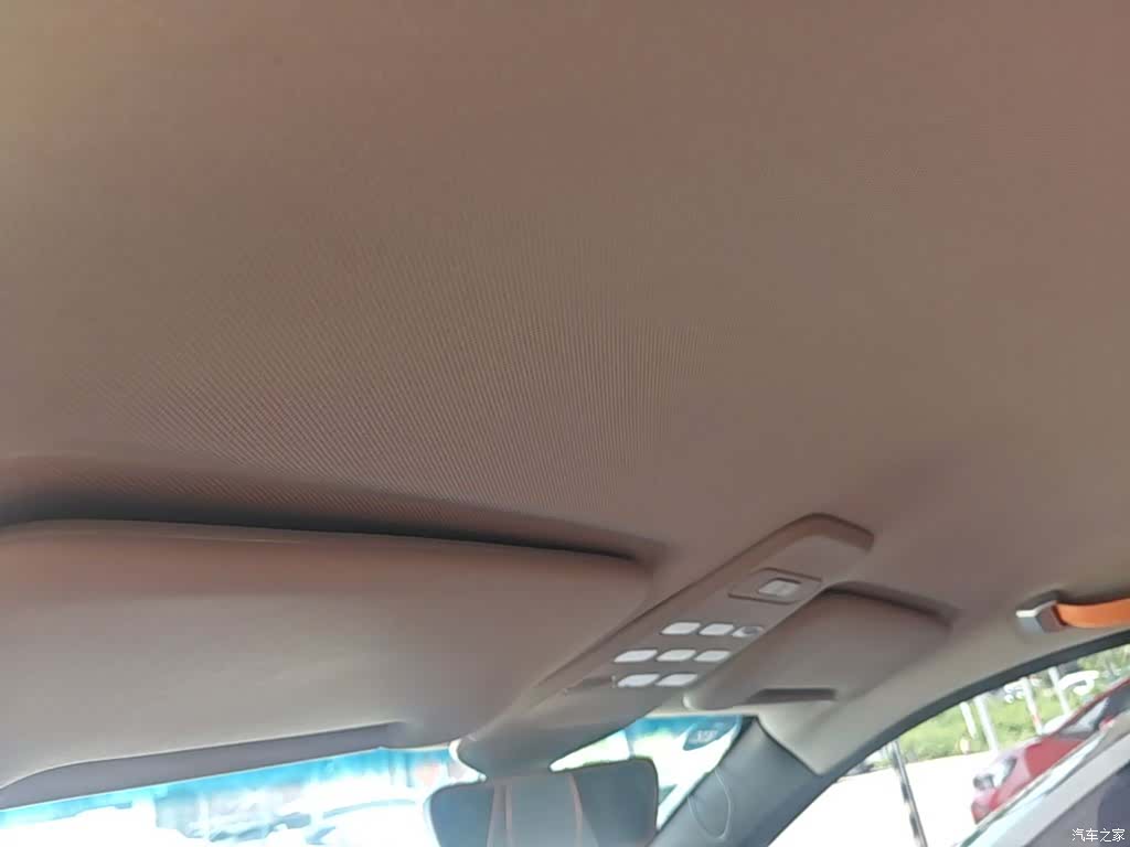 Wuling E100, 2019 18