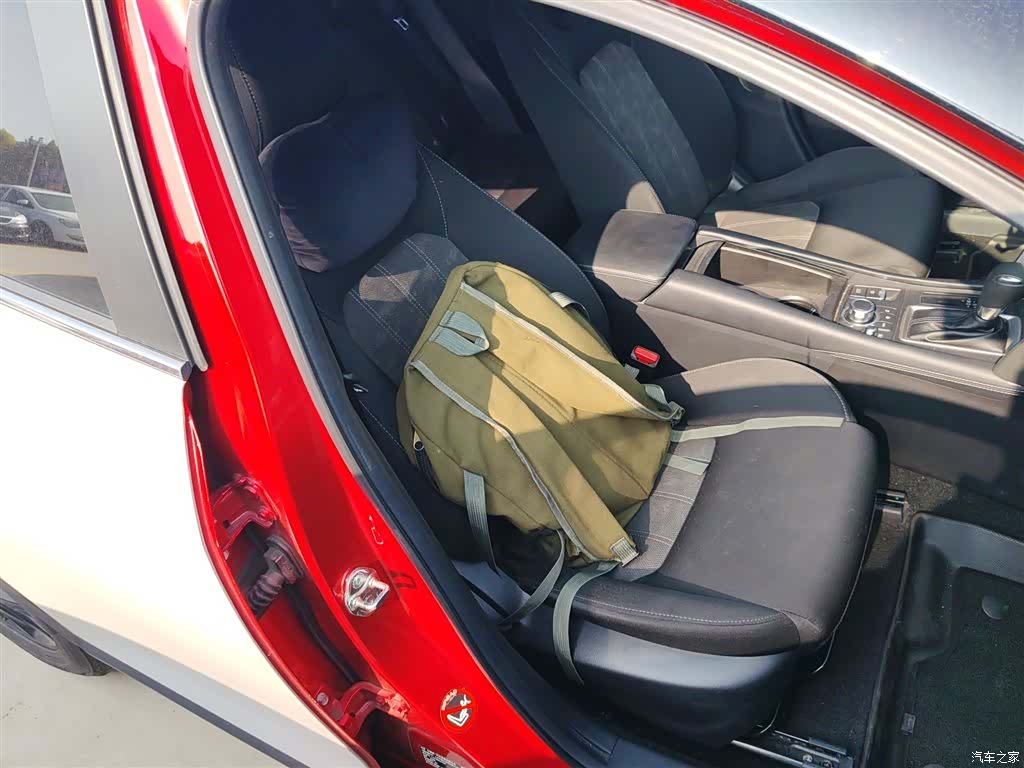 Mazda CX-4, 2019 20