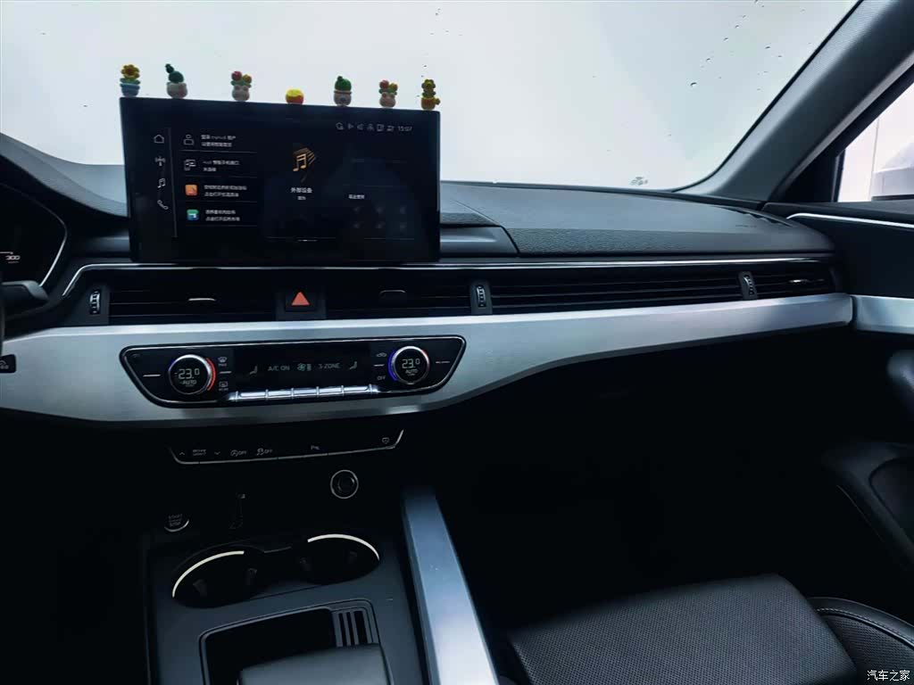 Audi A4L, 2024 15