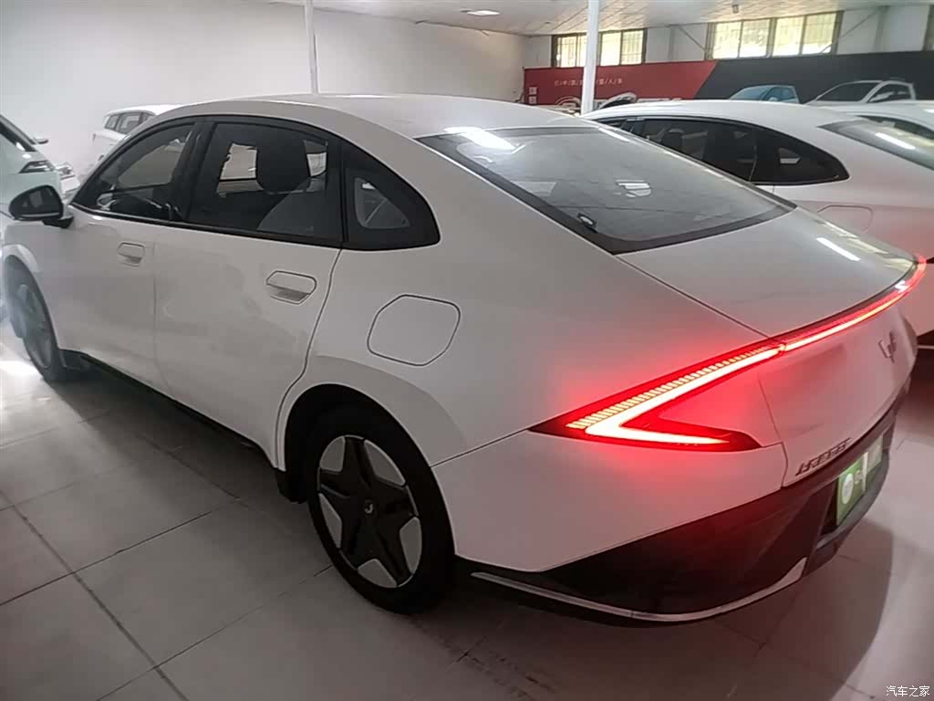 Wuling E5, 2024 все фото