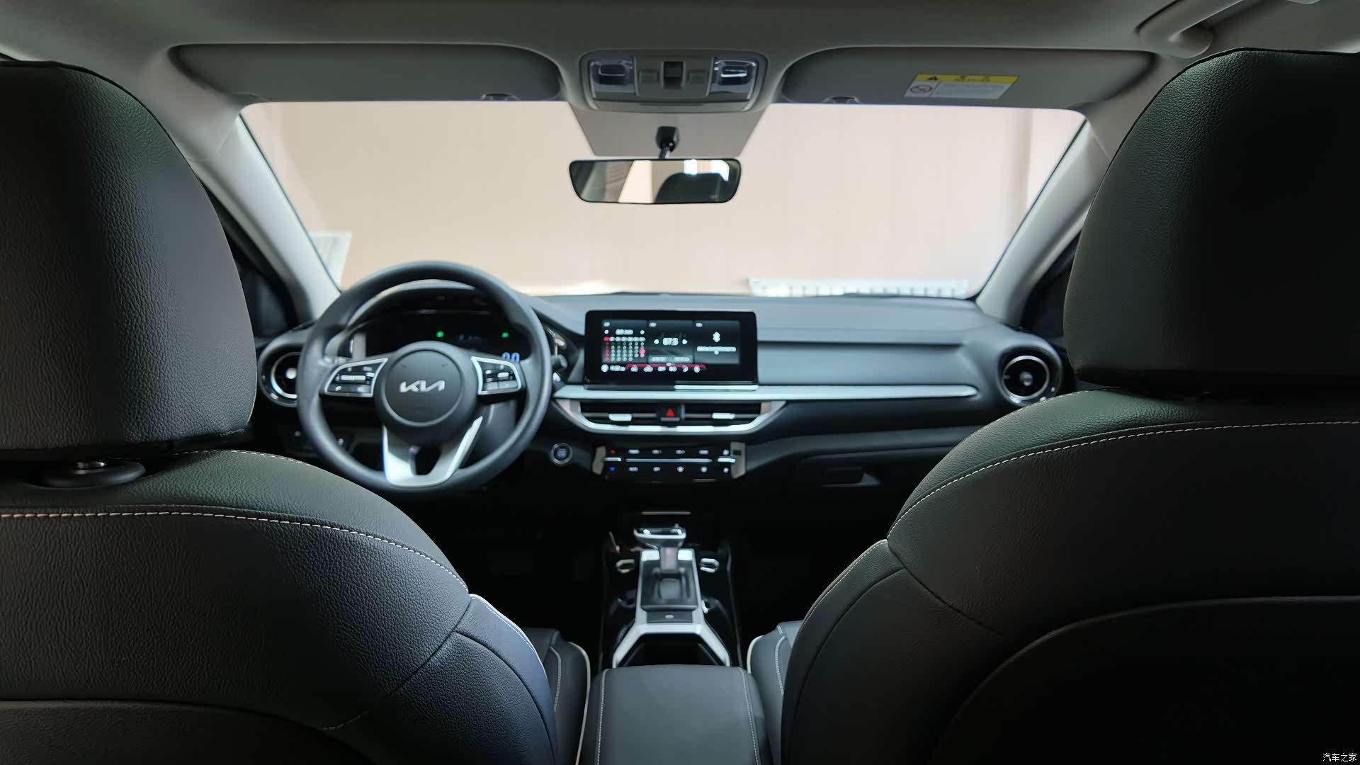 Kia K3, 2025 13