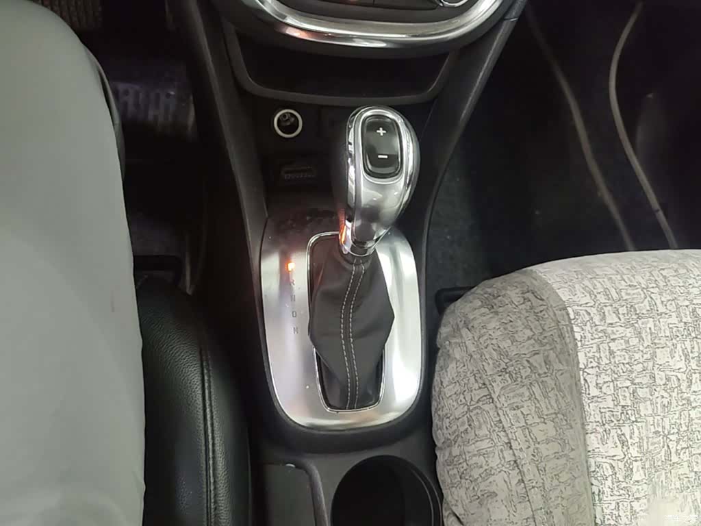 Buick Encore, 2014 14
