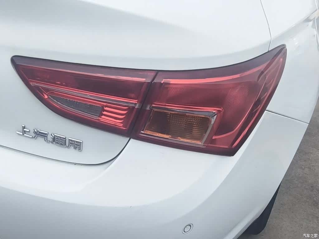 Buick Verano, 2015 8