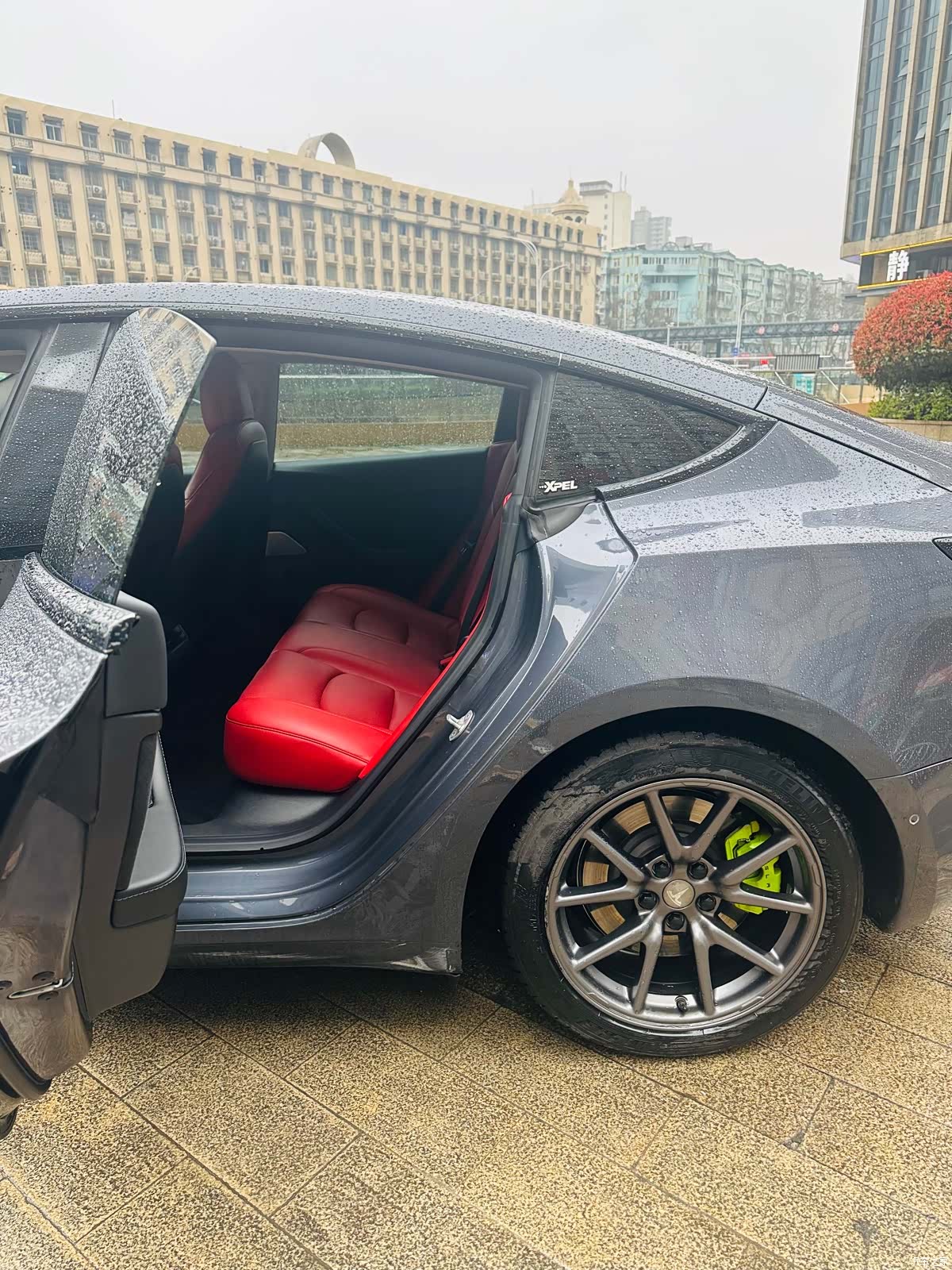 Tesla Model 3, 2020 11