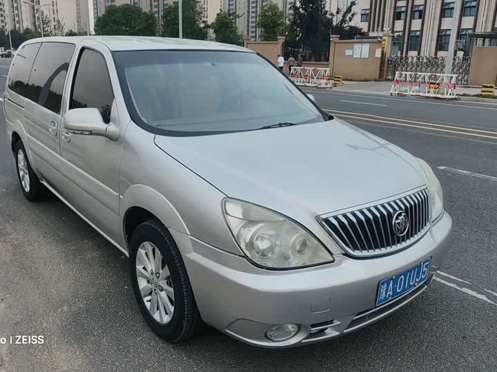 Buick GL8 2014 2.4L xing zheng ban