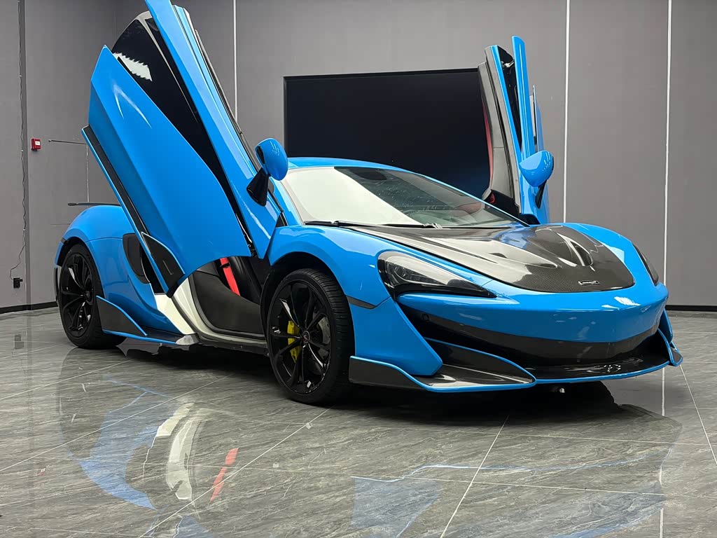 McLaren 540C 2015 3.8T Coupe