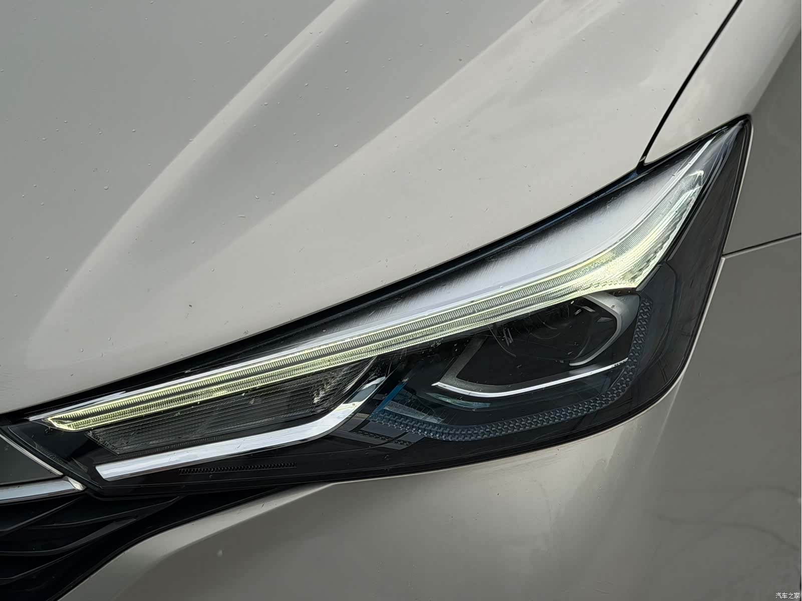Roewe i5, 2022 10