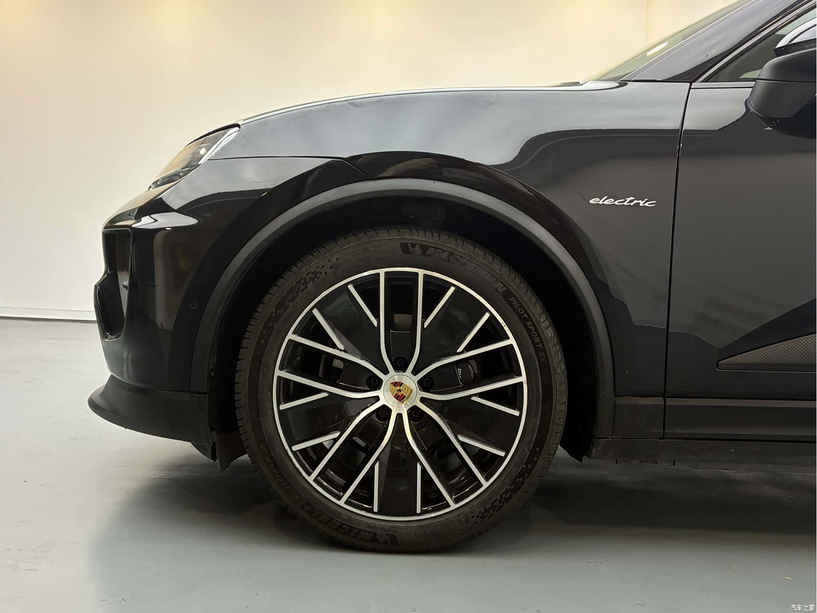 Porsche Macan, 2025 13