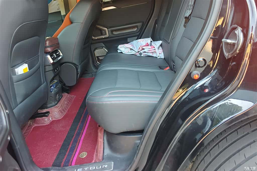 Jetour Traveller, 2024 11