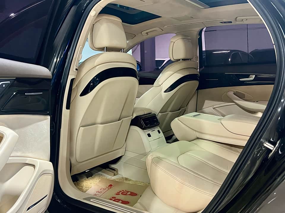 Audi A8 Audi A8