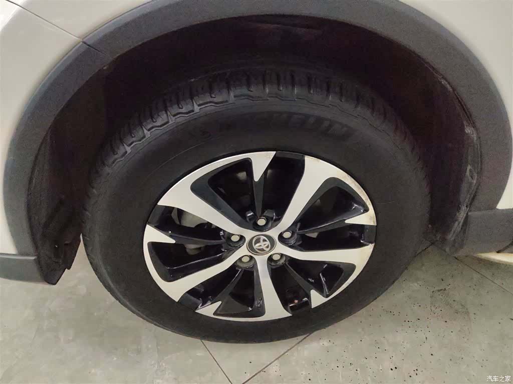 Toyota RAV4, 2017 23