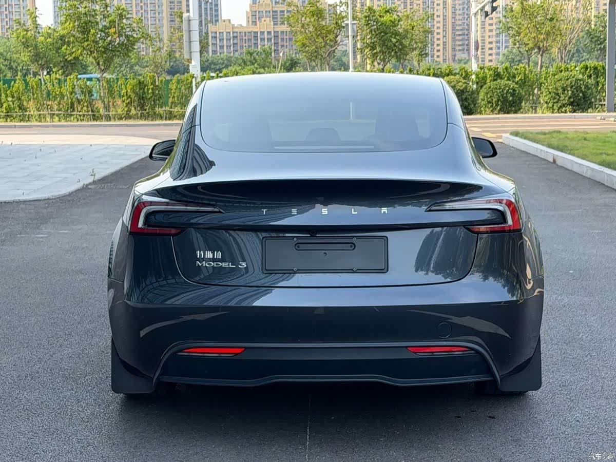 Tesla Model 3, 2025 все фото