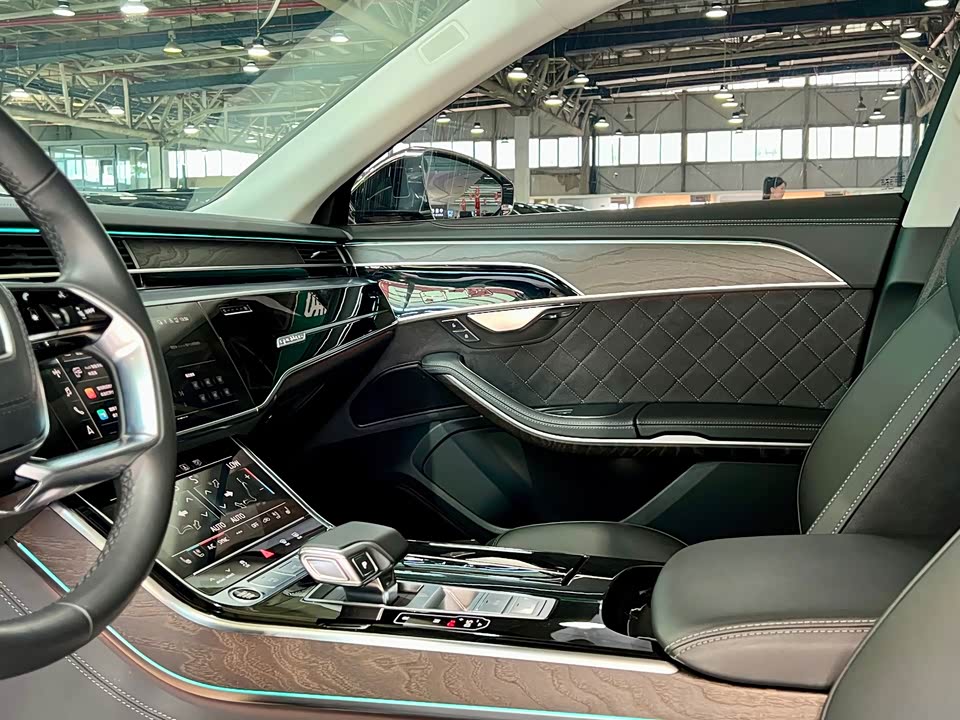 Audi A8 Audi A8