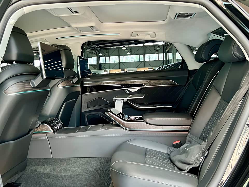 Audi A8 Audi A8