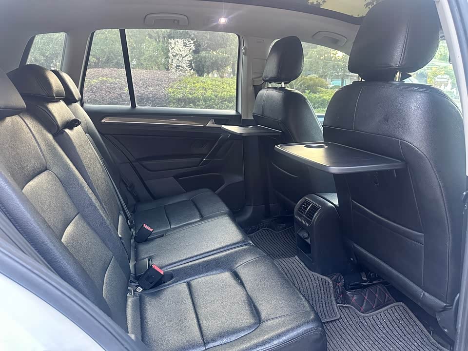 Volkswagen Golf*Jiayu