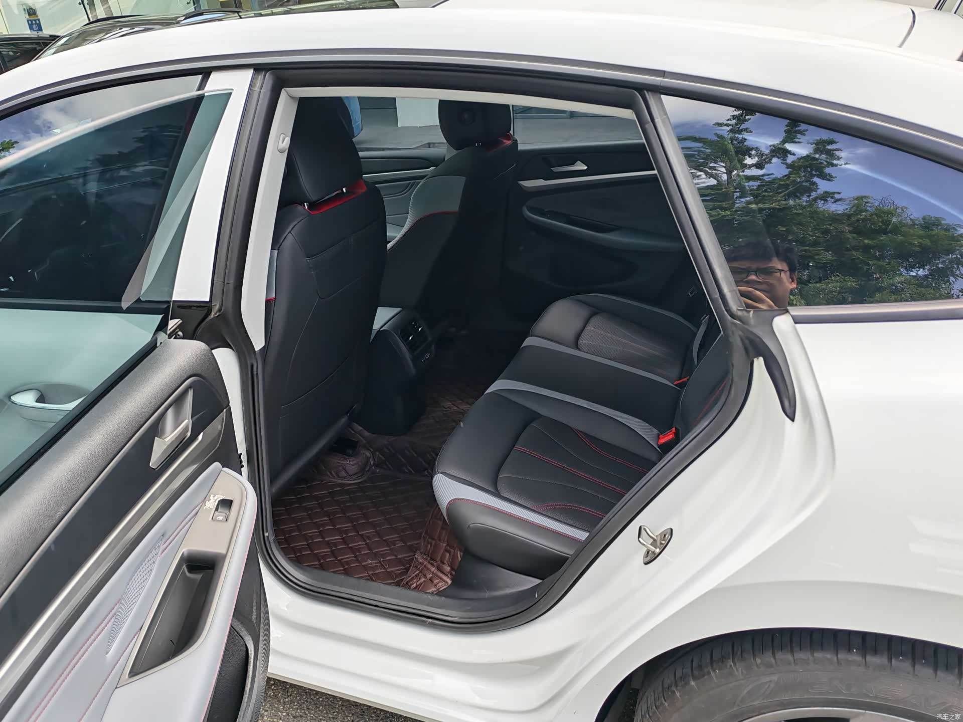 Volkswagen Lamando, 2024 15