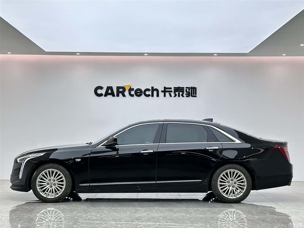 Cadillac CT6, 2021 2