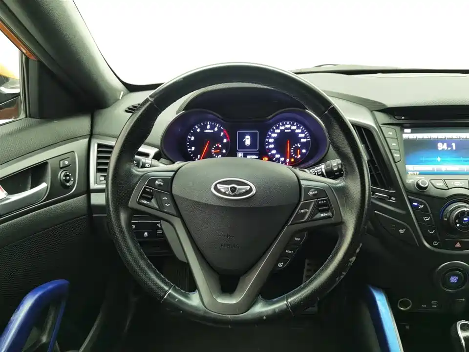 Hyundai Veloster