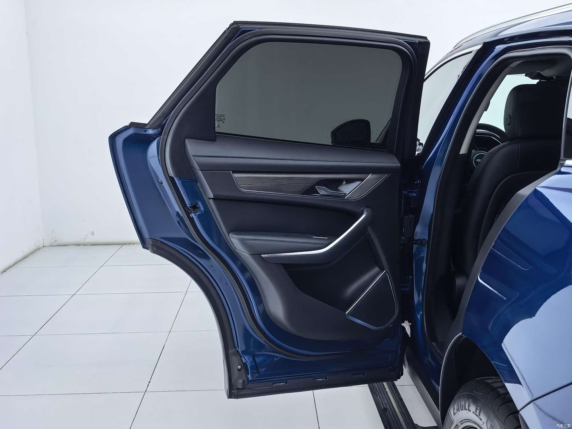 Jaguar F-PACE, 2021 23