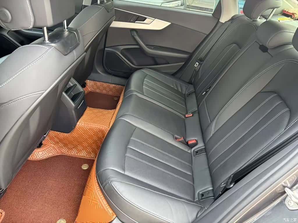 Audi A4L, 2021 17
