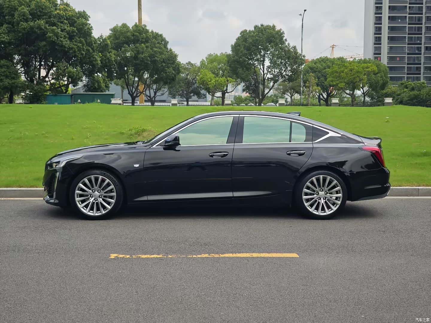Cadillac CT5, 2021 3