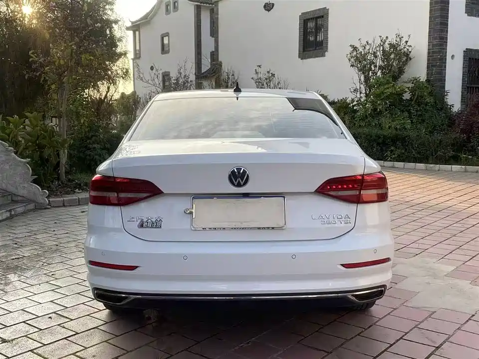 Volkswagen Lavida
