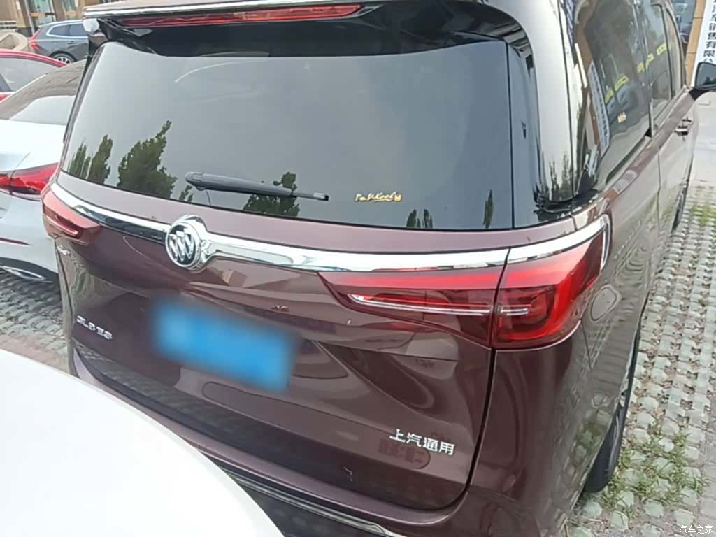 Buick GL8, 2022 6
