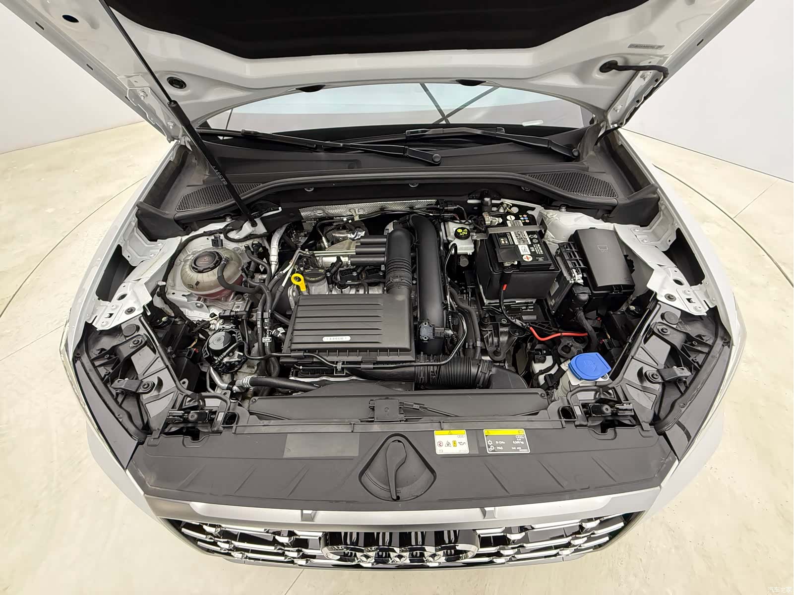 Audi Q2L, 2022 21
