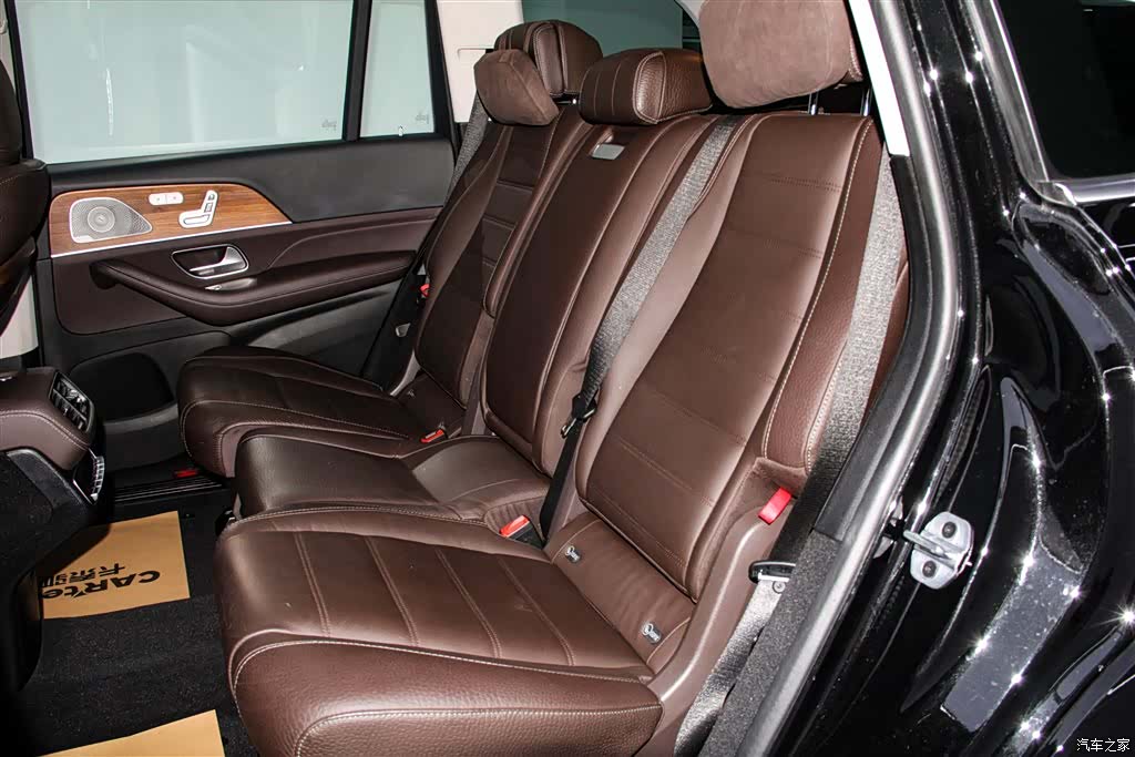 Mercedes-Benz GLS, 2024 20