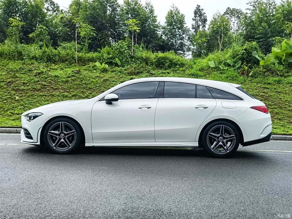 Mercedes-Benz CLA, 2023 4