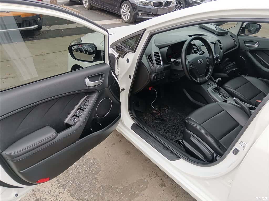 Kia K3, 2015 16