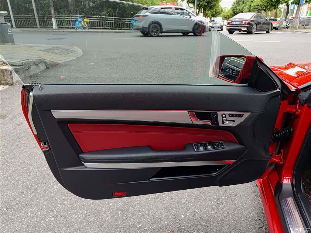 Mercedes-Benz E-Class, 2016 6