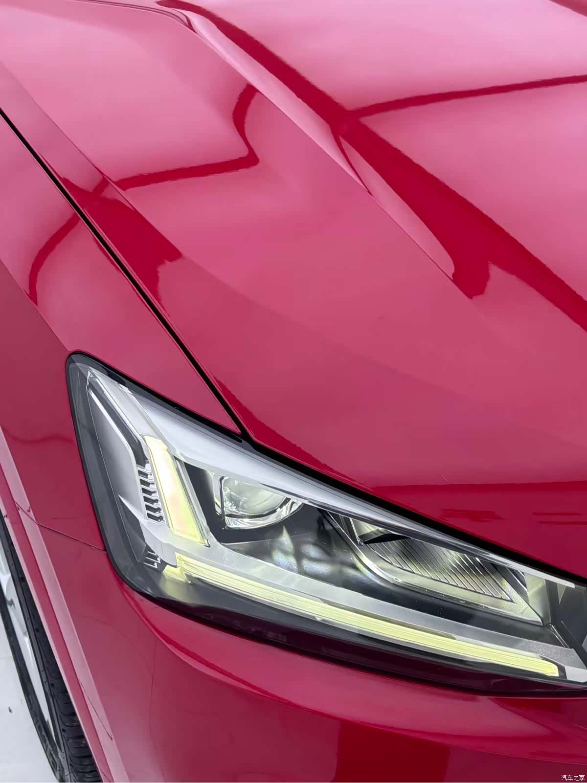 Audi Q2L, 2019 15