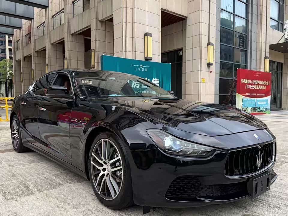 Maserati Ghibli Maserati Ghibli
