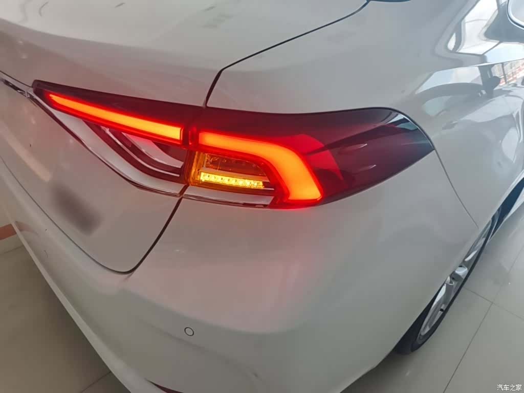 Toyota Corolla, 2024 8
