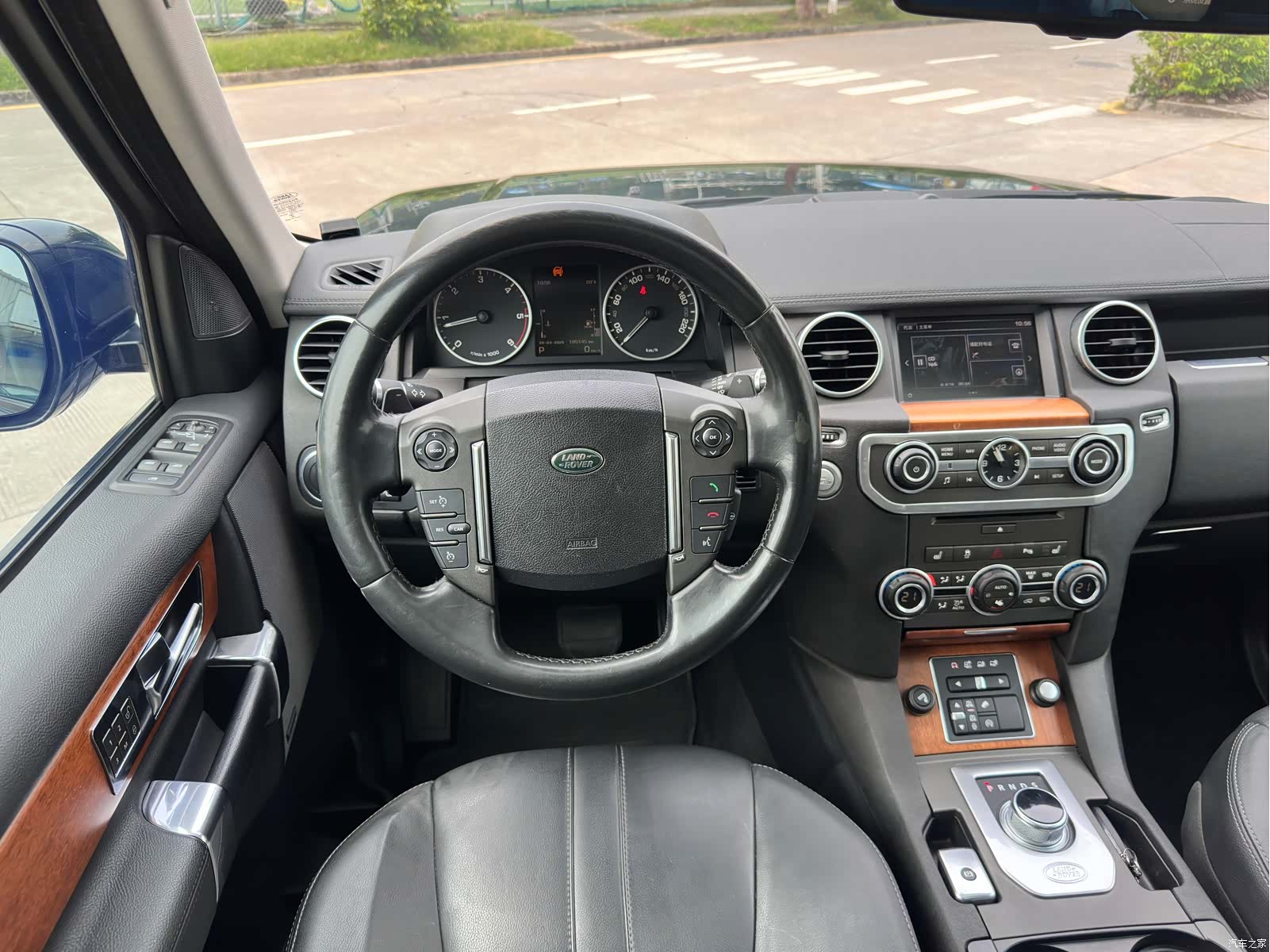 Land Rover Discovery, 2015 18