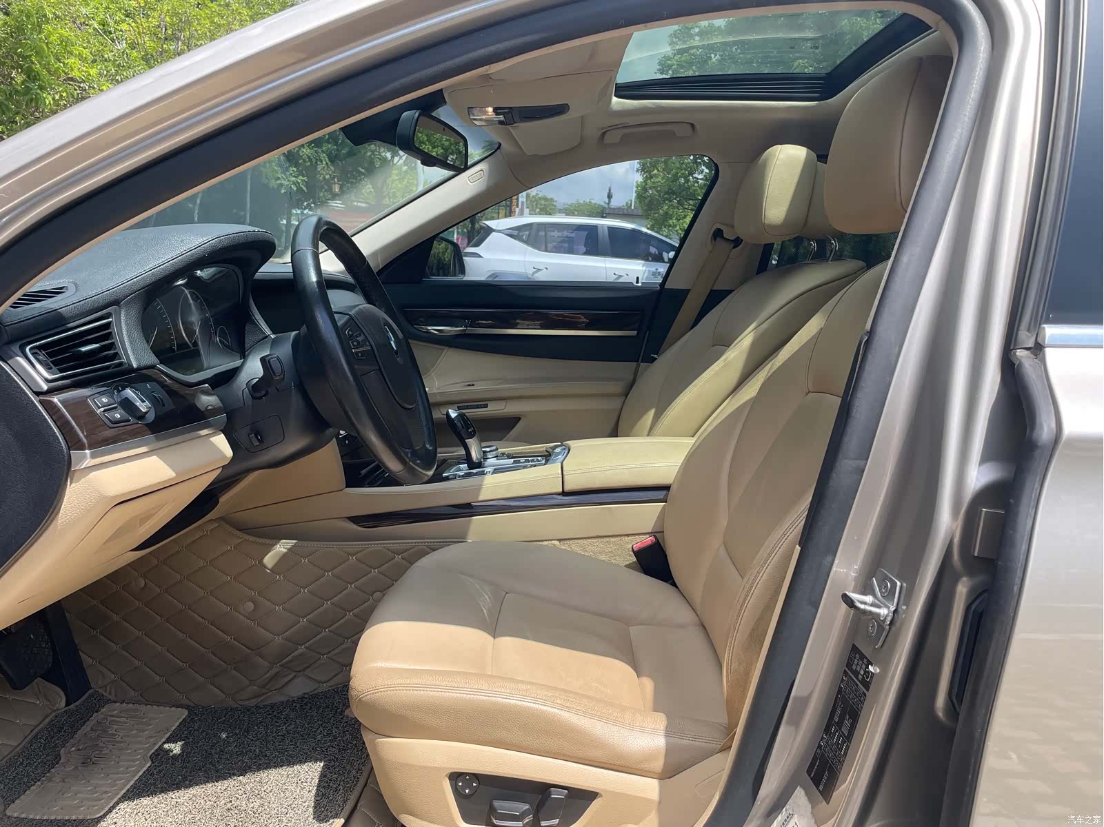 BMW 7 Series, 2010 7