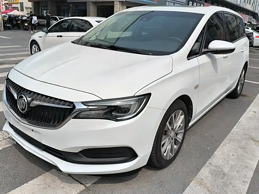 Buick GL6