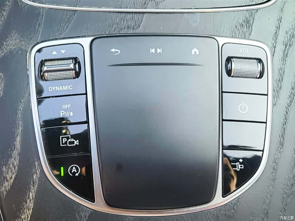 Mercedes-Benz E-Class, 2021 26