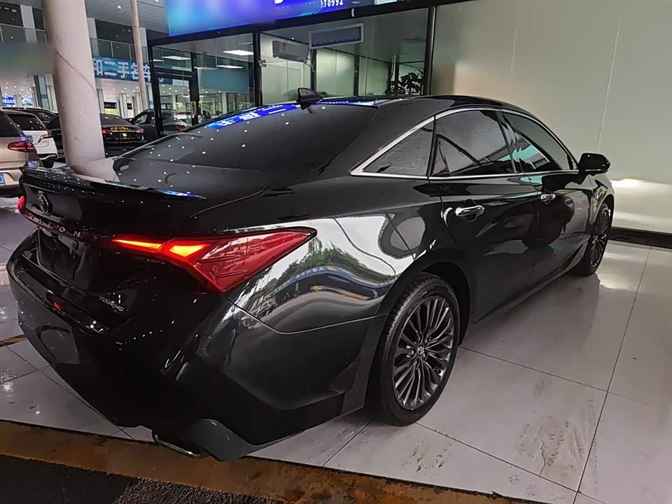 Toyota Asian dragon