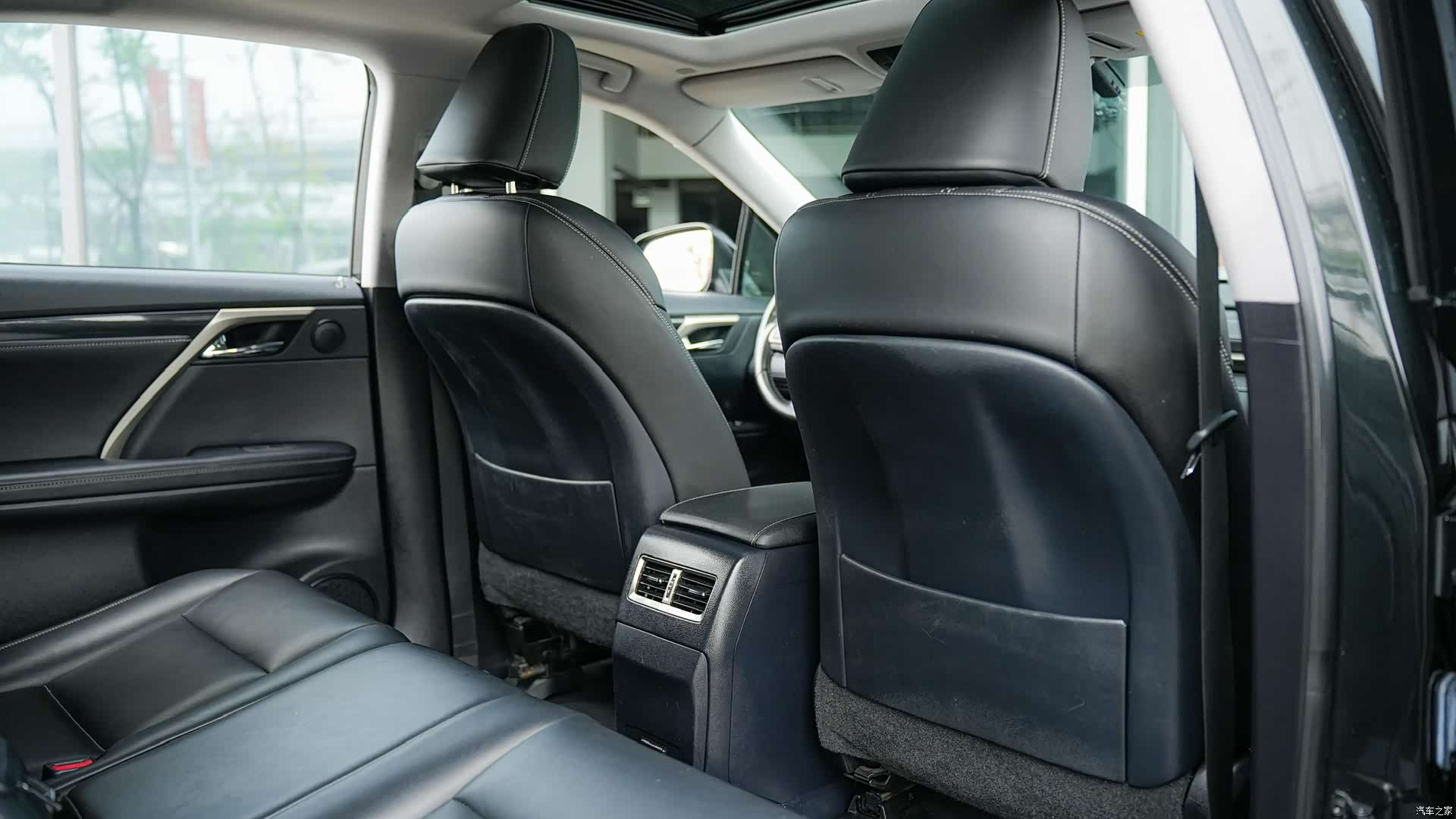Lexus RX, 2020 13