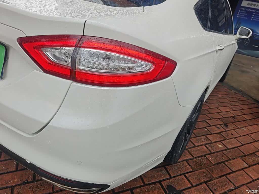 Ford Mondeo, 2015 8