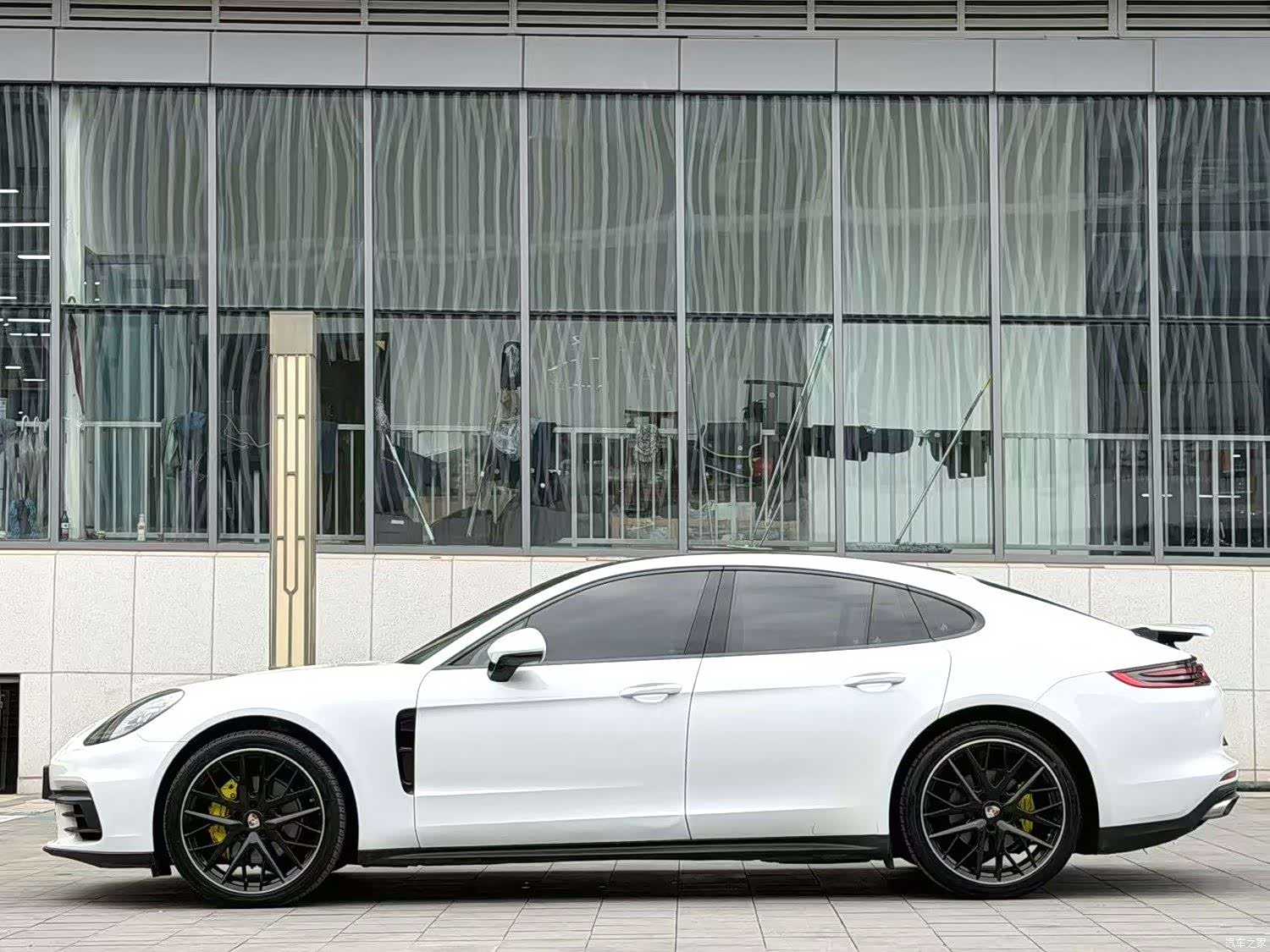 Porsche Panamera, 2020 6