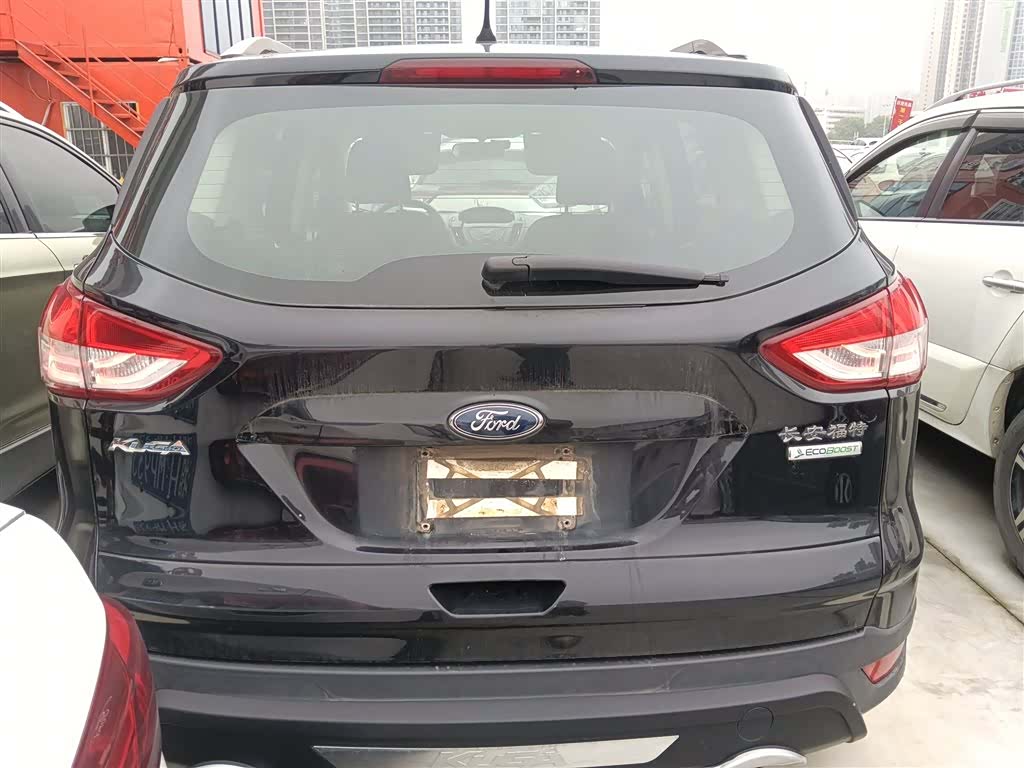 Ford Kuga, 2015 6