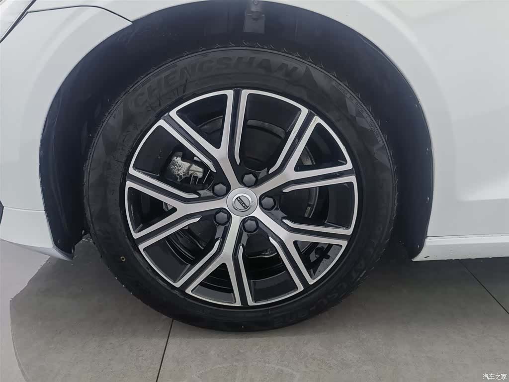 Volvo S60, 2023 17